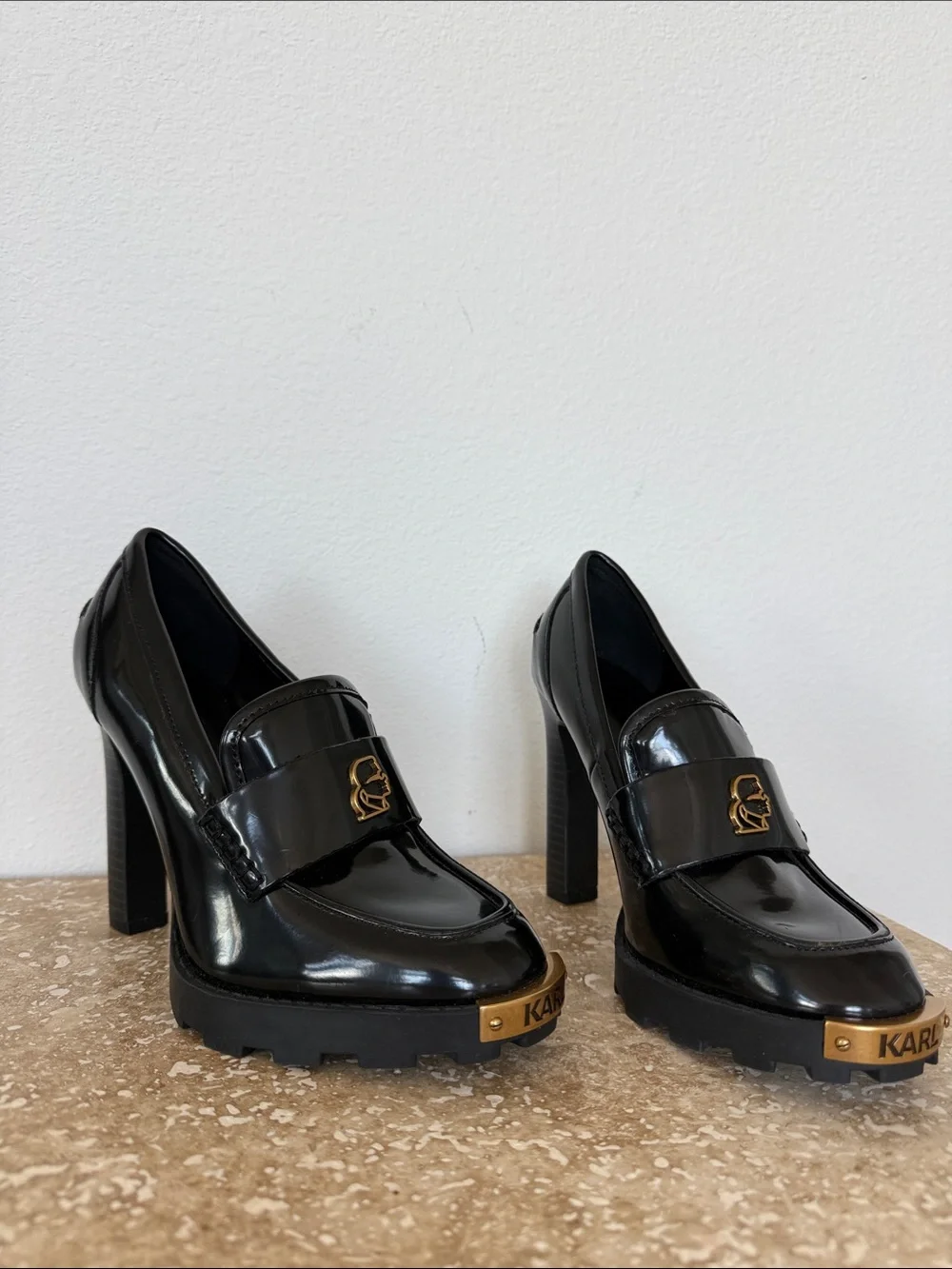 Karl Lagerfeld Paris Black Patent Loafer Pumps Gold Logo Lug Sole Platform Heels